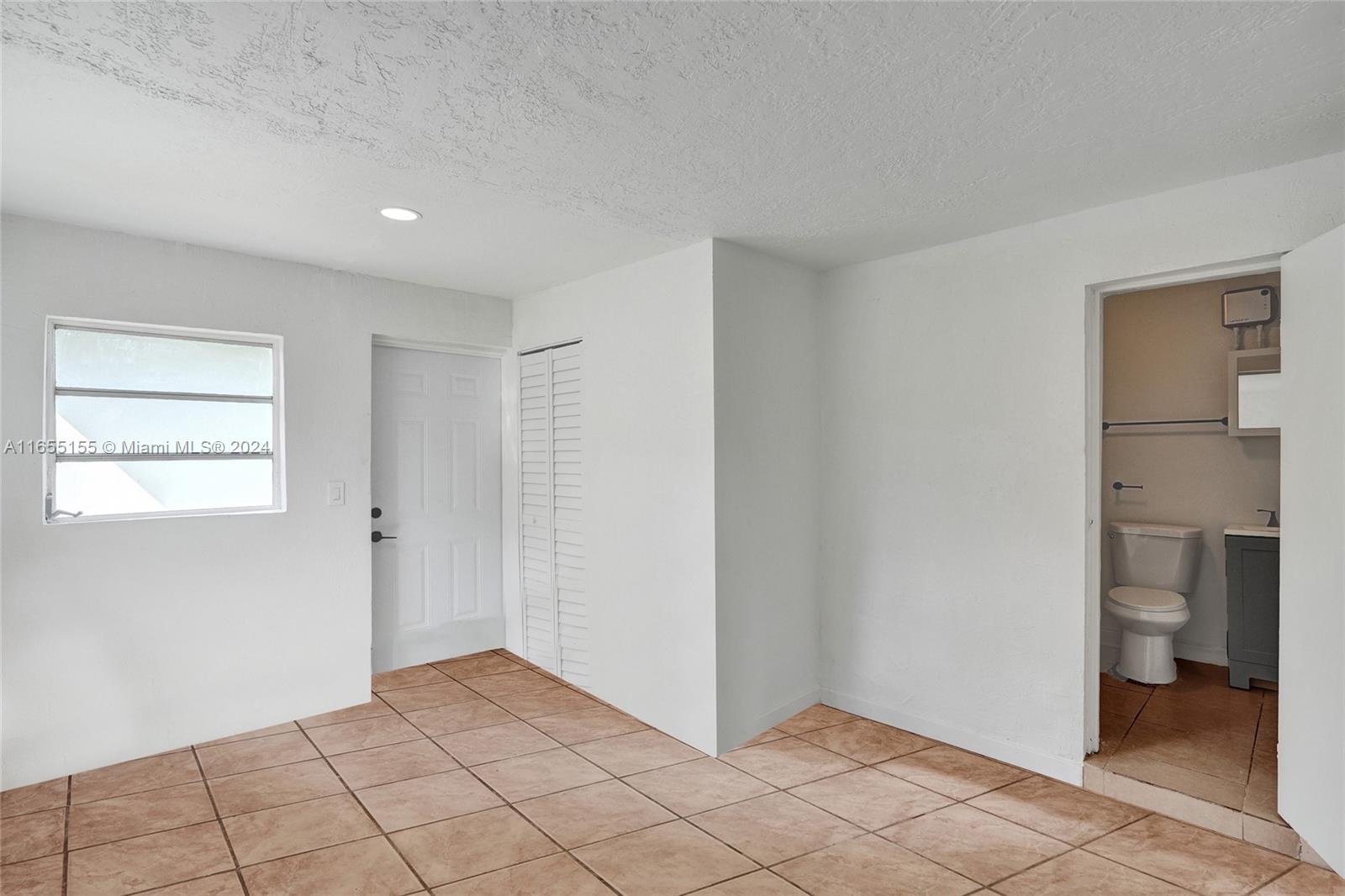 2ND ADDN TO LAWNDALE - Residential