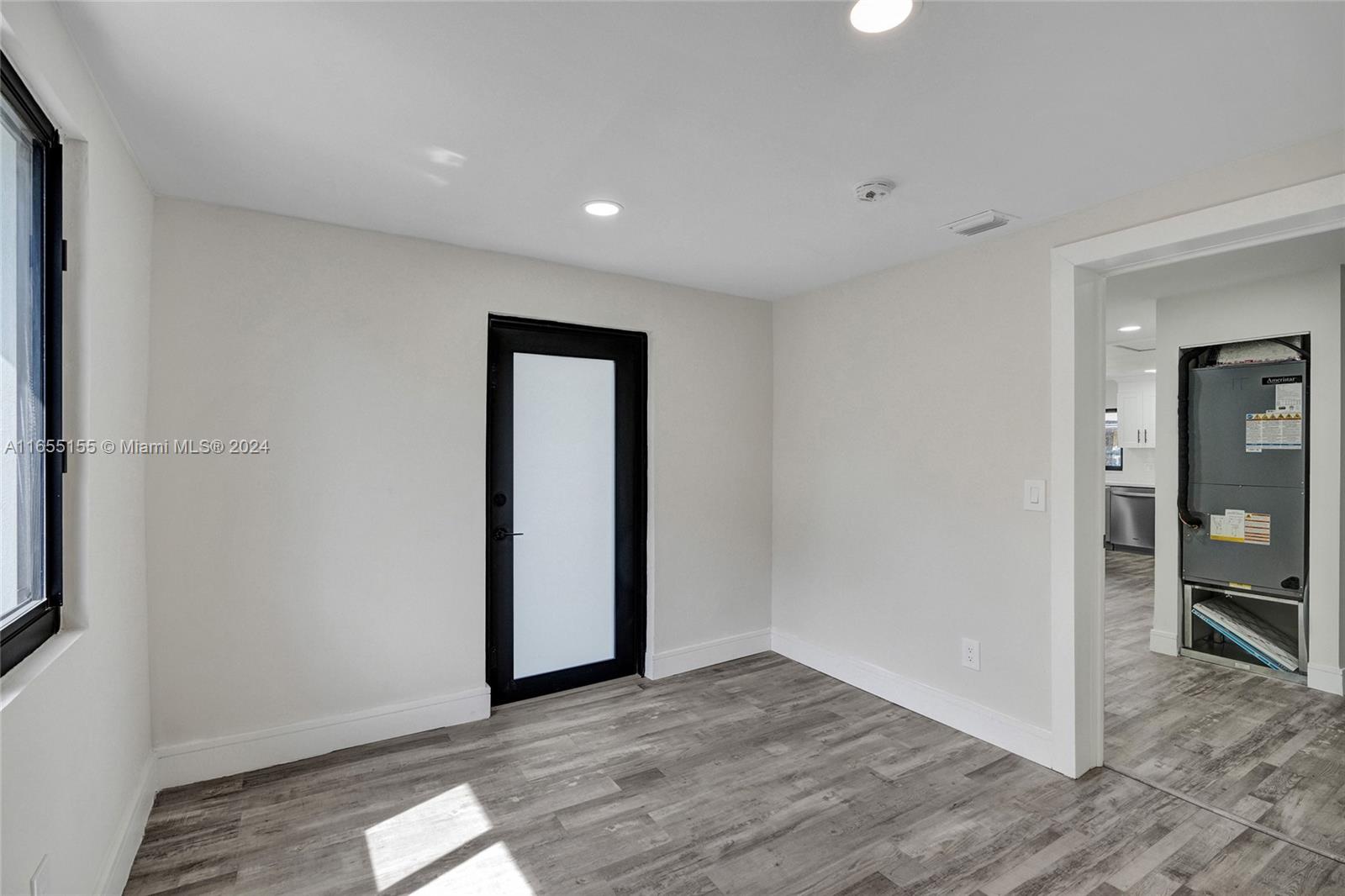 2ND ADDN TO LAWNDALE - Residential
