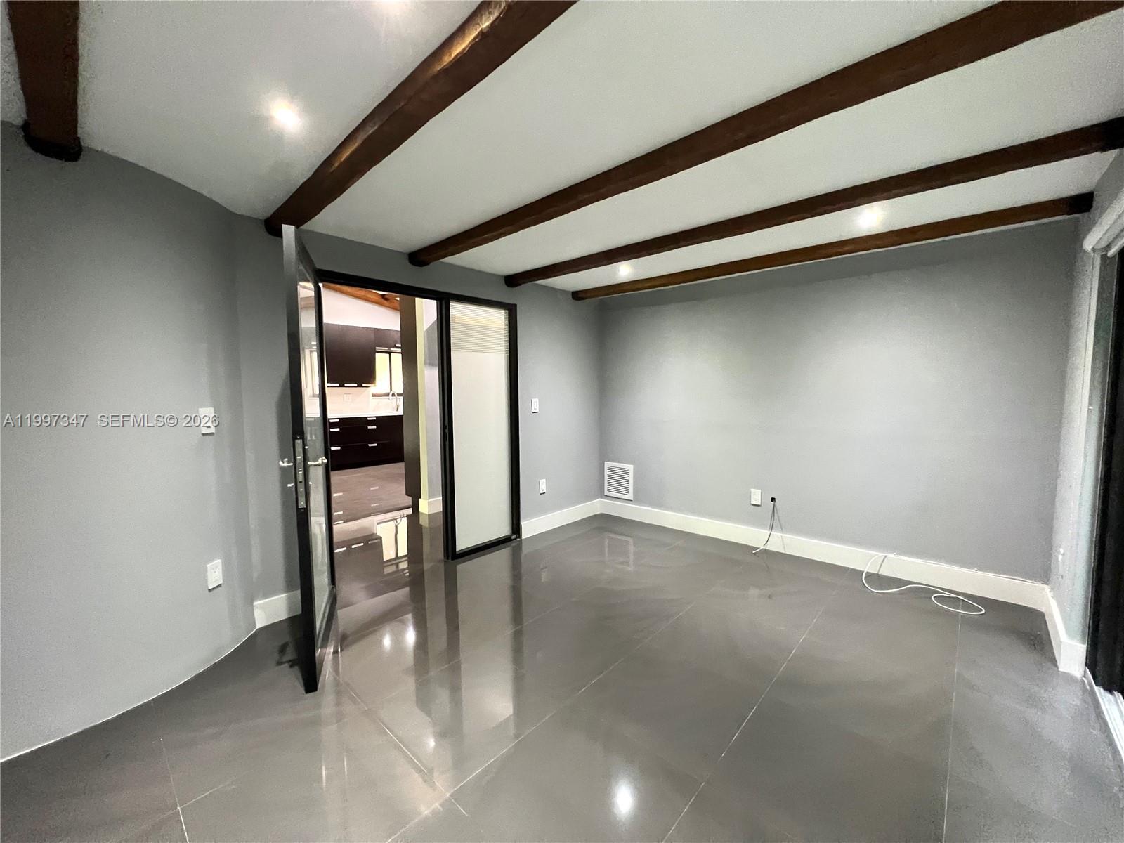 DORAL COLONY PHASE I - Residential Lease