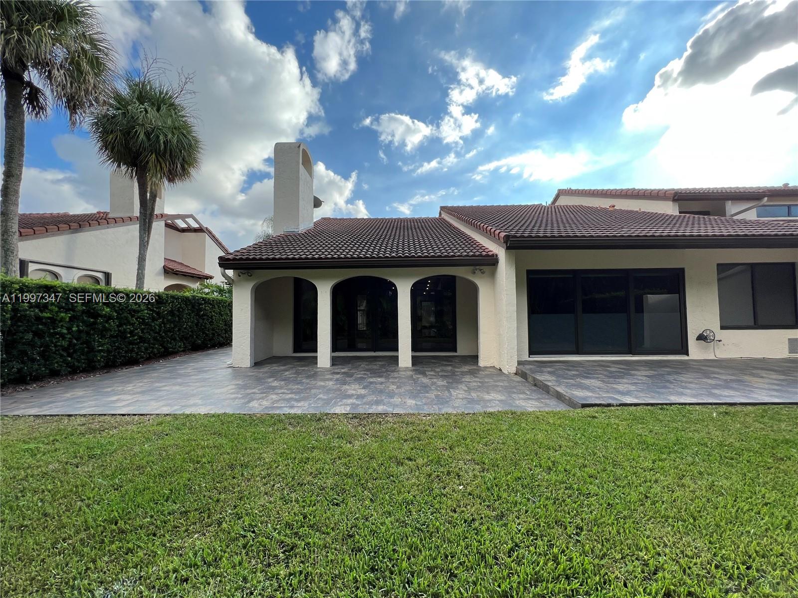 DORAL COLONY PHASE I - Residential Lease