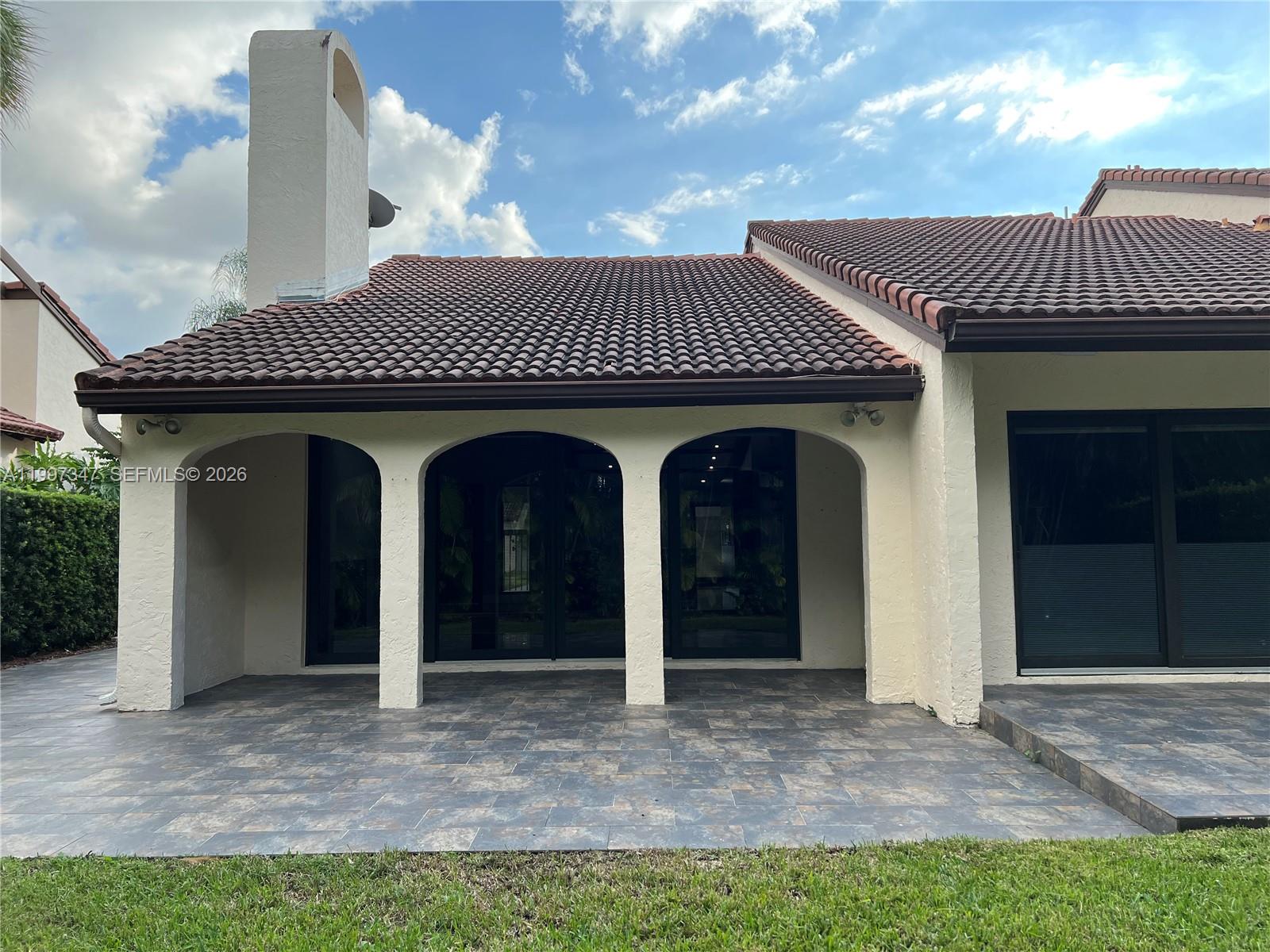 DORAL COLONY PHASE I - Residential Lease