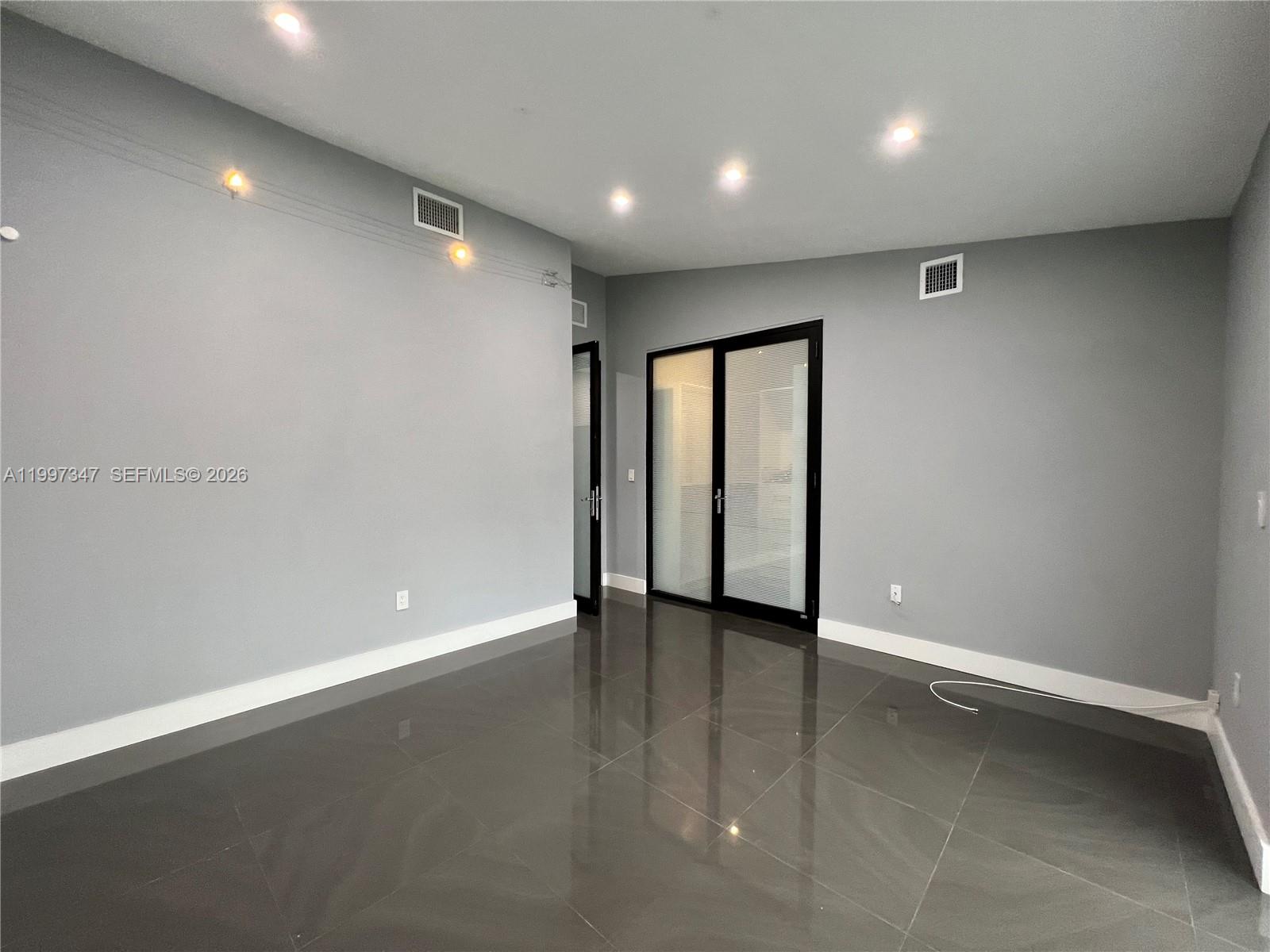DORAL COLONY PHASE I - Residential Lease