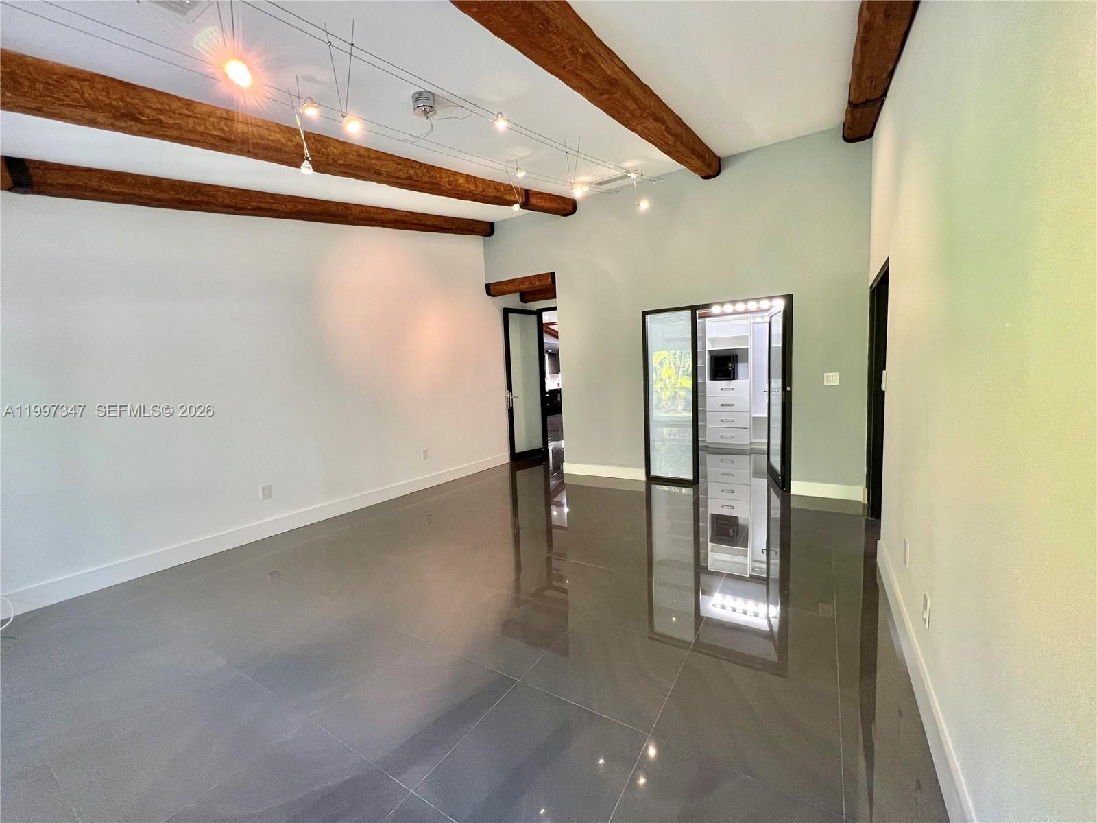 DORAL COLONY PHASE I - Residential Lease