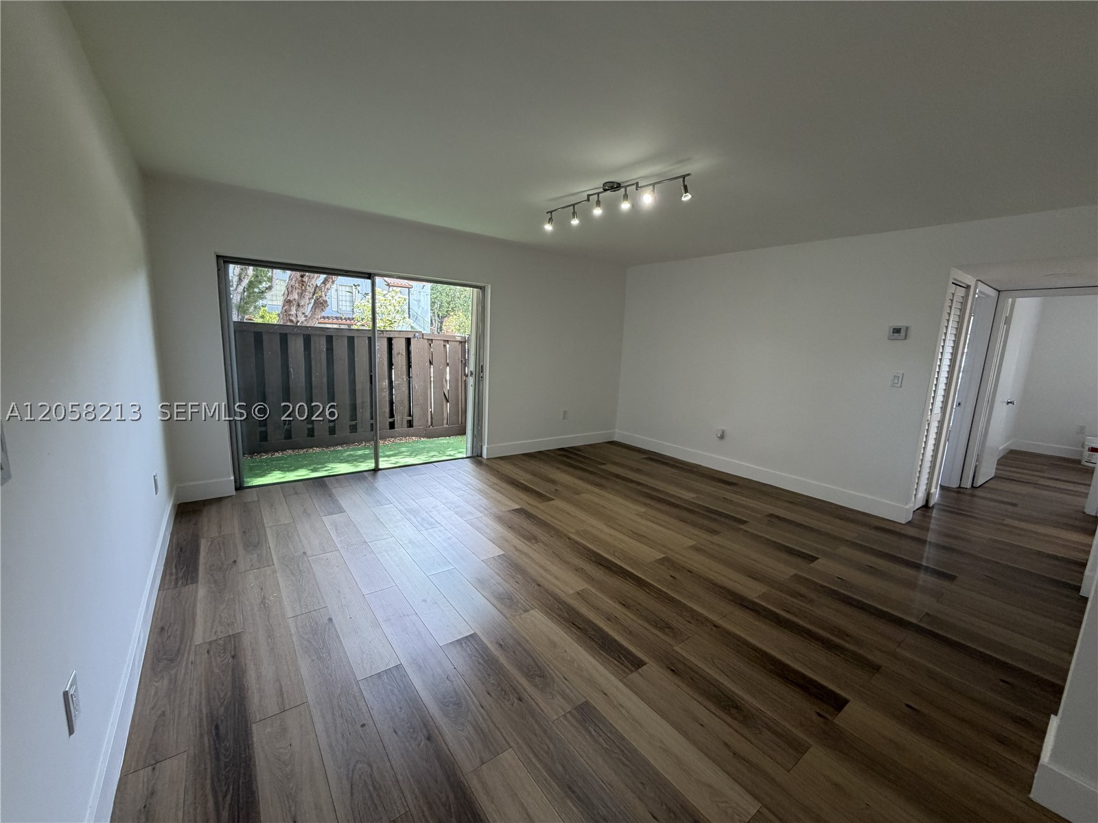 SPANISH TRACE CONDO - Residential