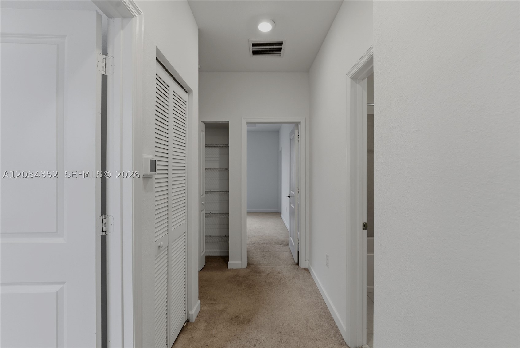 CEDAR POINTE - Residential