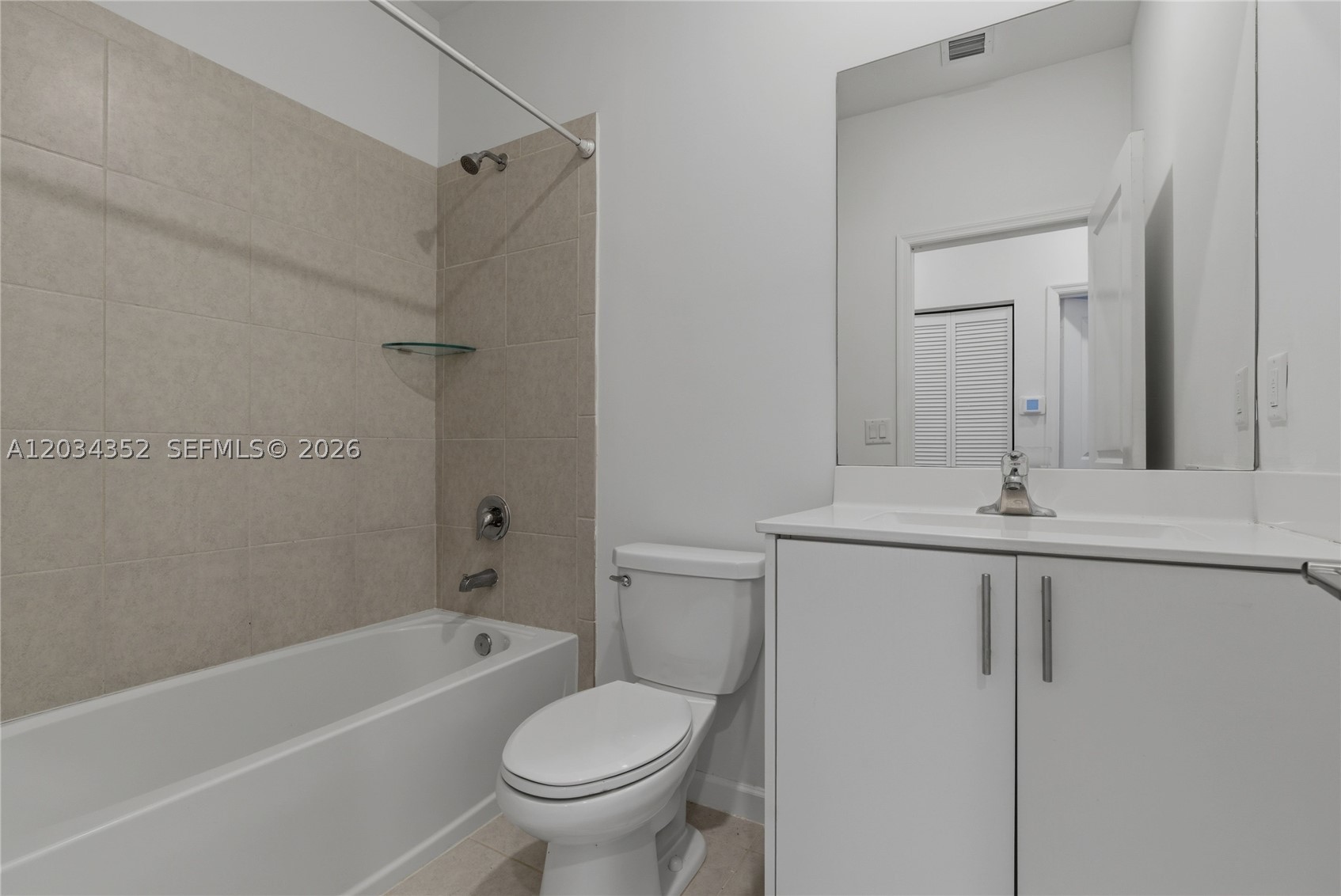 CEDAR POINTE - Residential