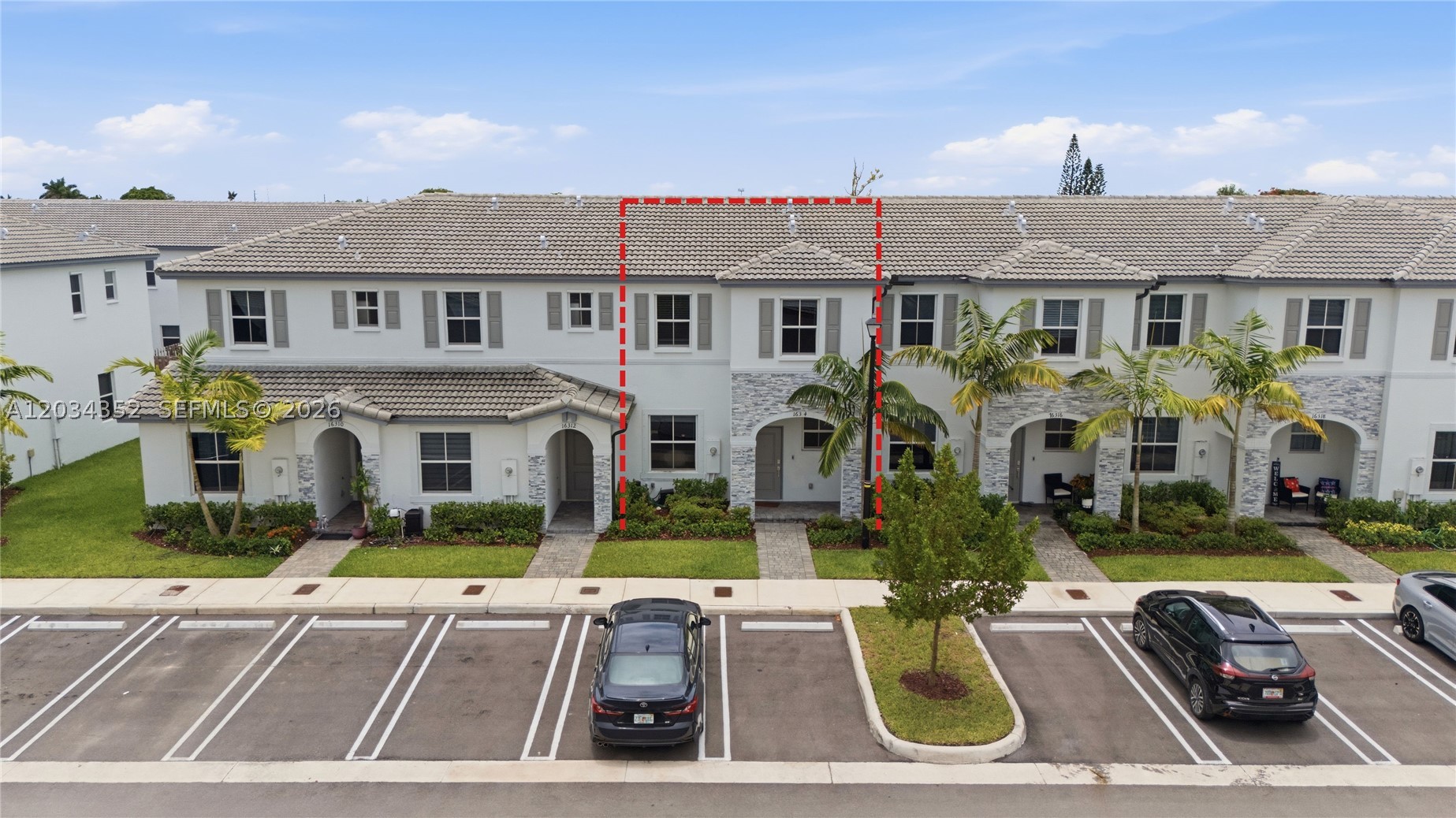 CEDAR POINTE - Residential