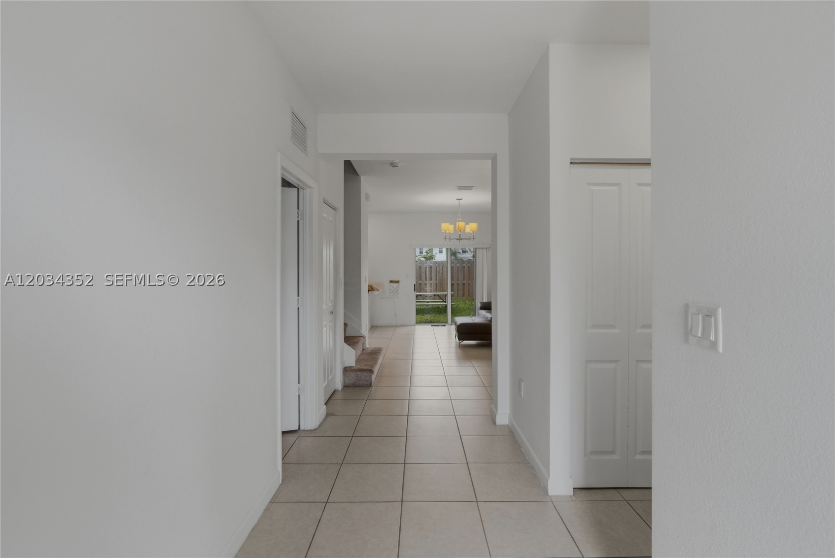 CEDAR POINTE - Residential