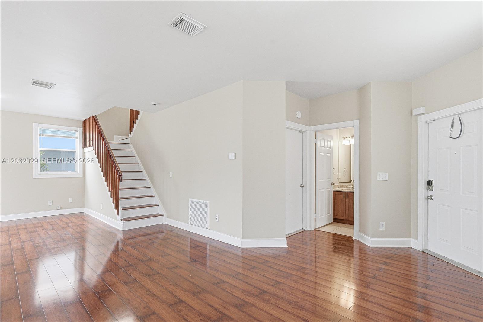 MC NAB COMMERCIAL SUB NO - Residential