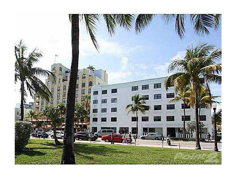 1390 OCEAN DRIVE CONDO - Residential Lease