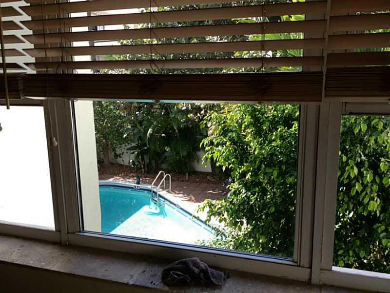 1390 OCEAN DRIVE CONDO - Residential Lease