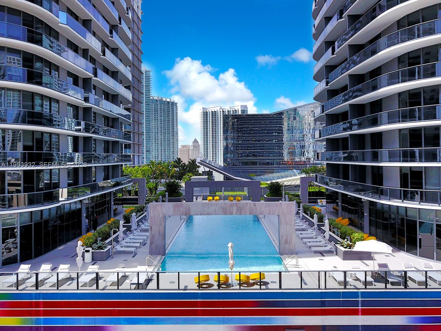 BRICKELL HEIGHTS EAST CON - Residential