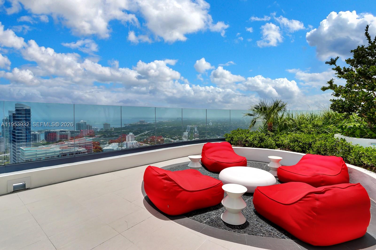 BRICKELL HEIGHTS EAST CON - Residential