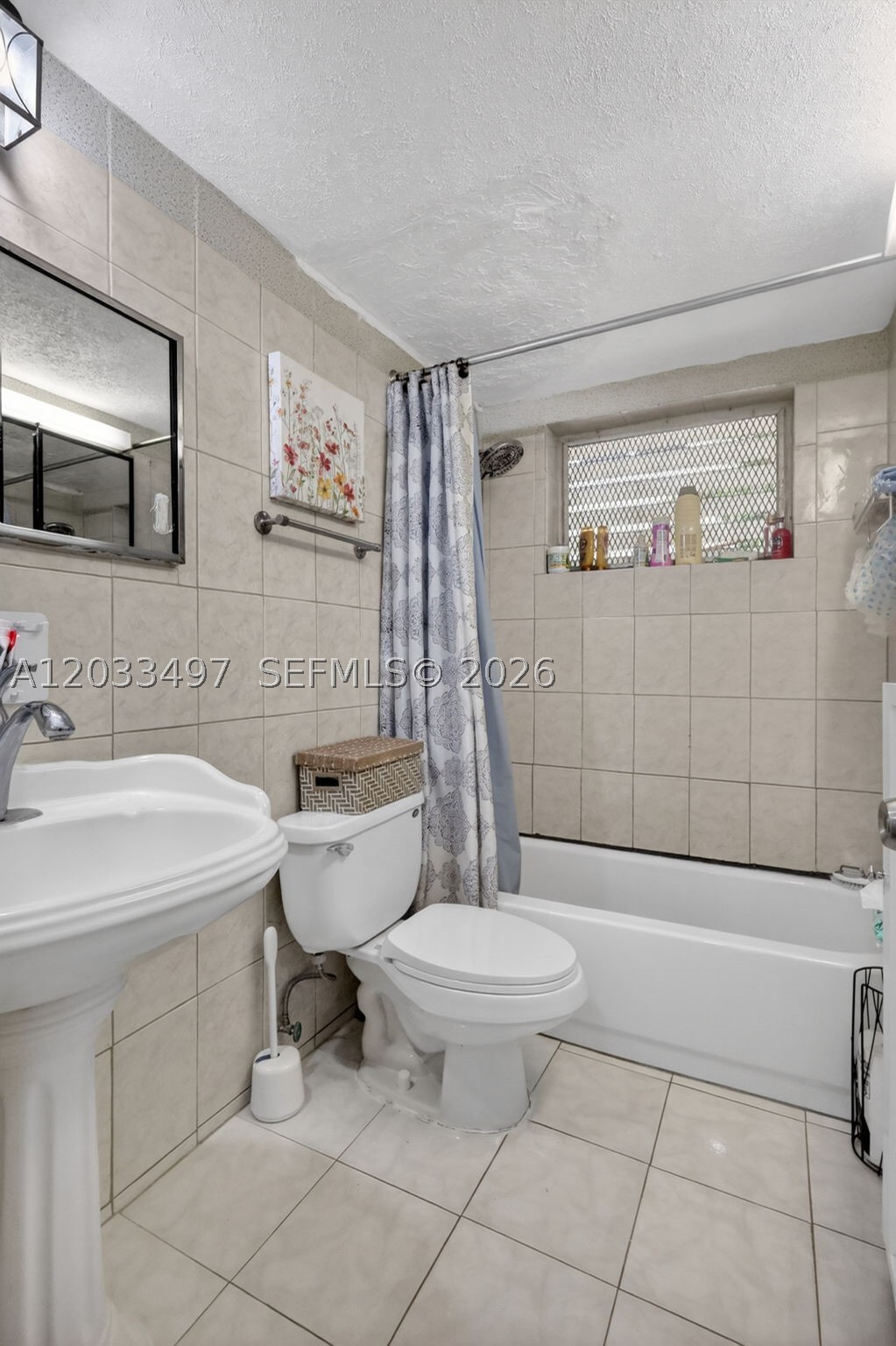 AMERICAN GARDENS CONDO - Residential