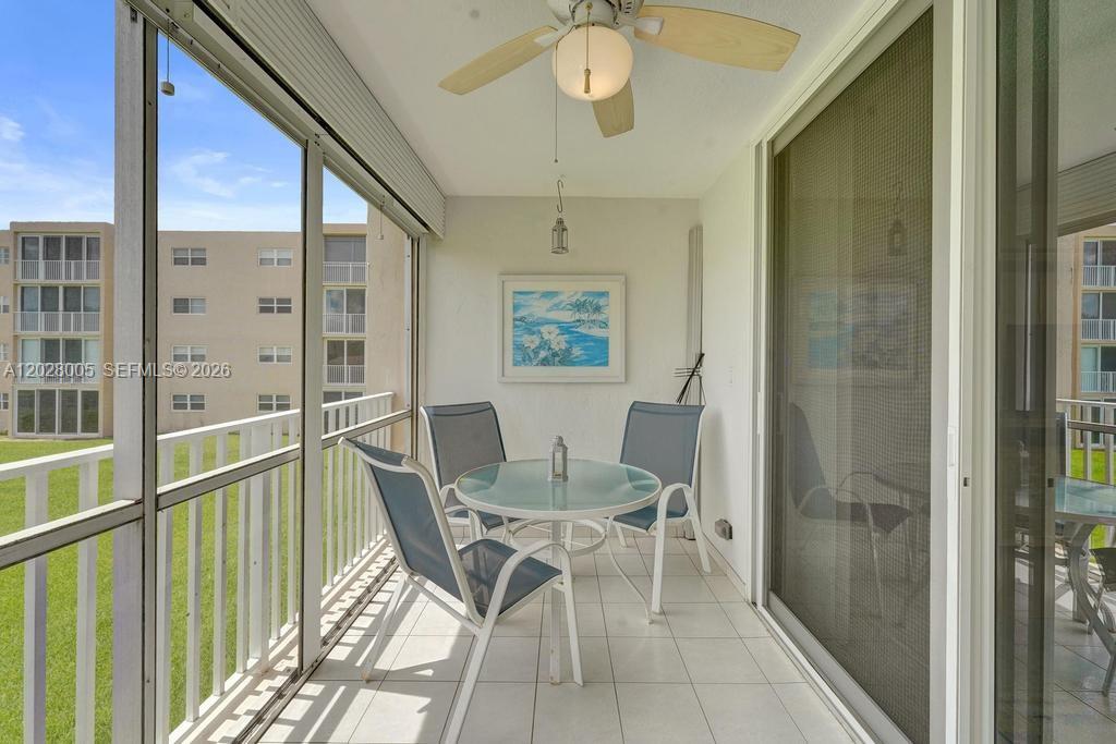 MEADOWBROOK LAKES CONDO - Residential