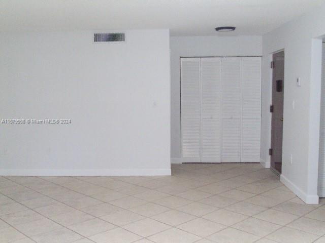 KENLAND POINTE CONDO II - Residential Lease