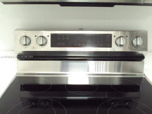 KENLAND POINTE CONDO II - Residential Lease