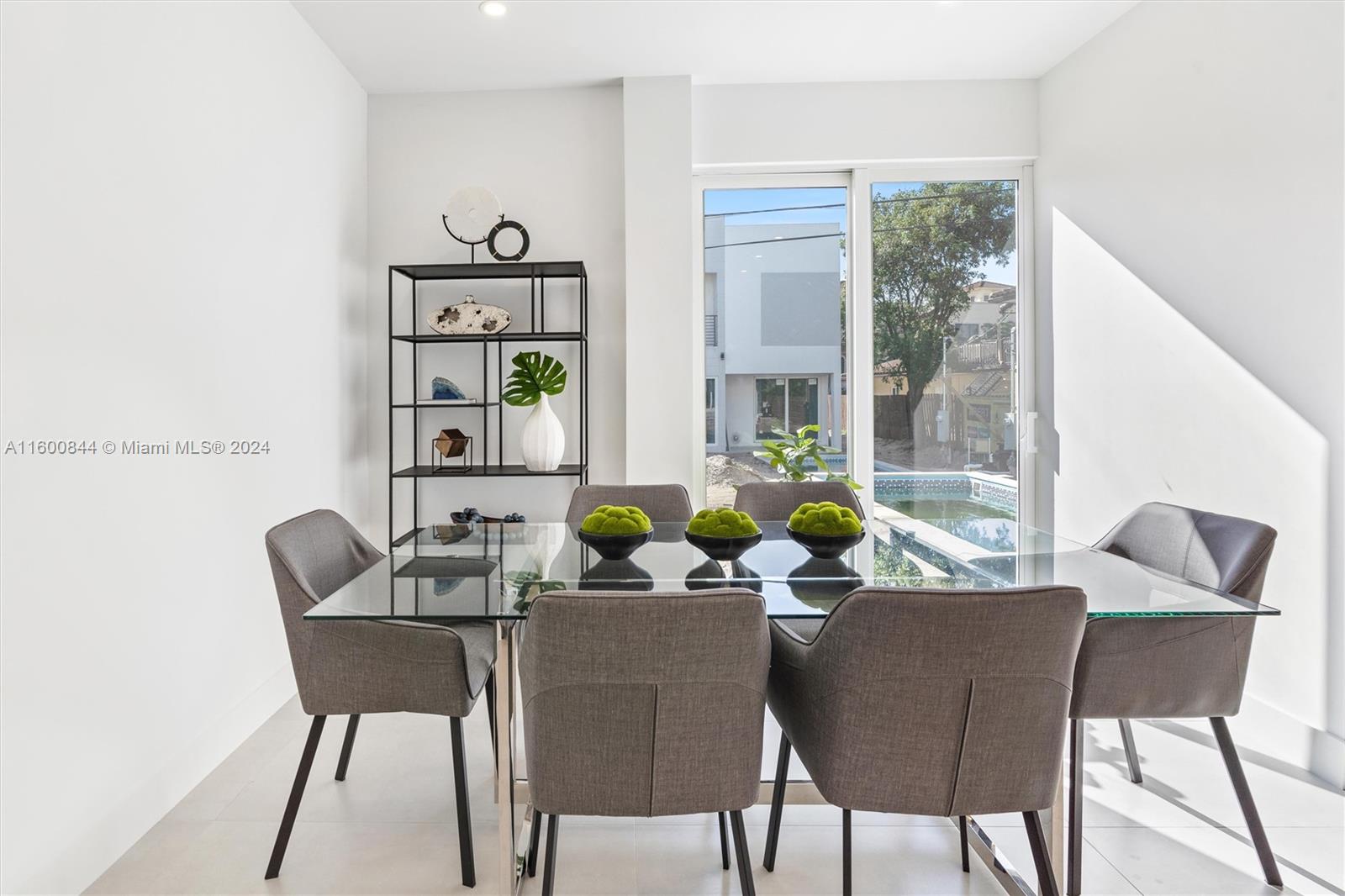 SANTA BARBARA ESTATES - Residential