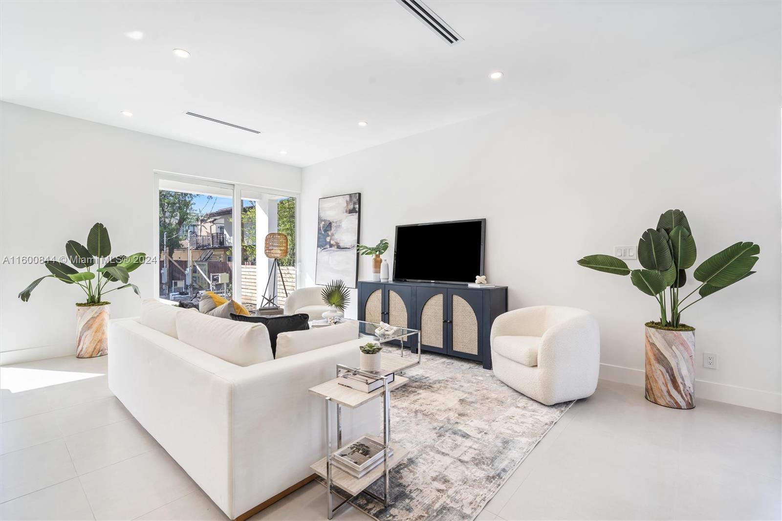 SANTA BARBARA ESTATES - Residential