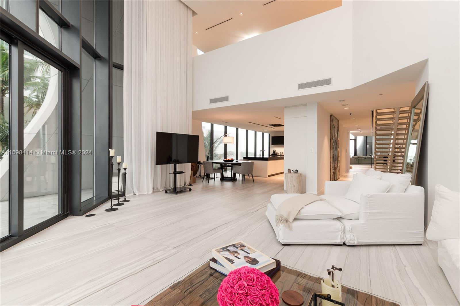 ONE THOUSAND MUSEUM CONDO - Residential