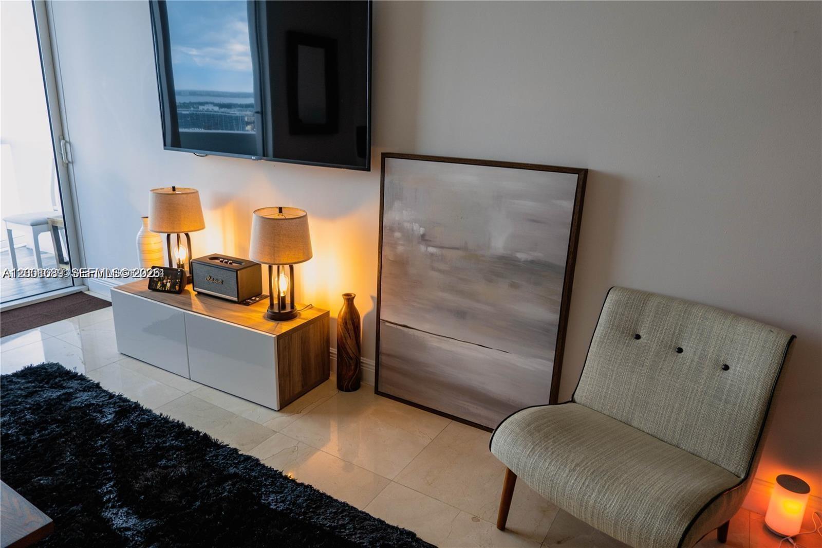 AKOYA CONDO - Residential Lease