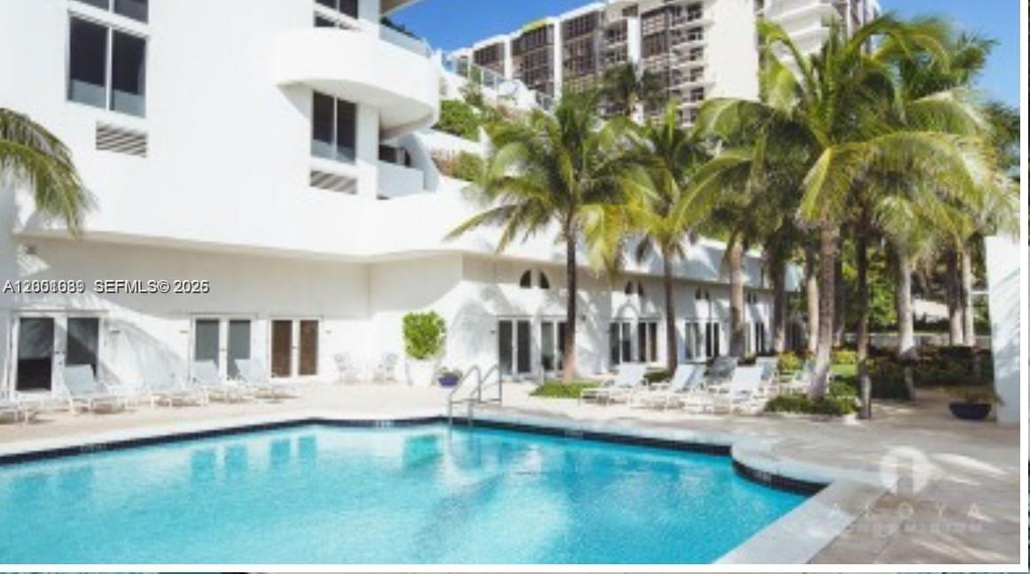 AKOYA CONDO - Residential Lease