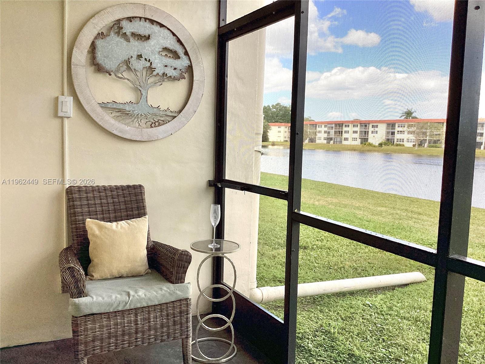 HOLLYBROOK GOLF AND TENNIS - Residential