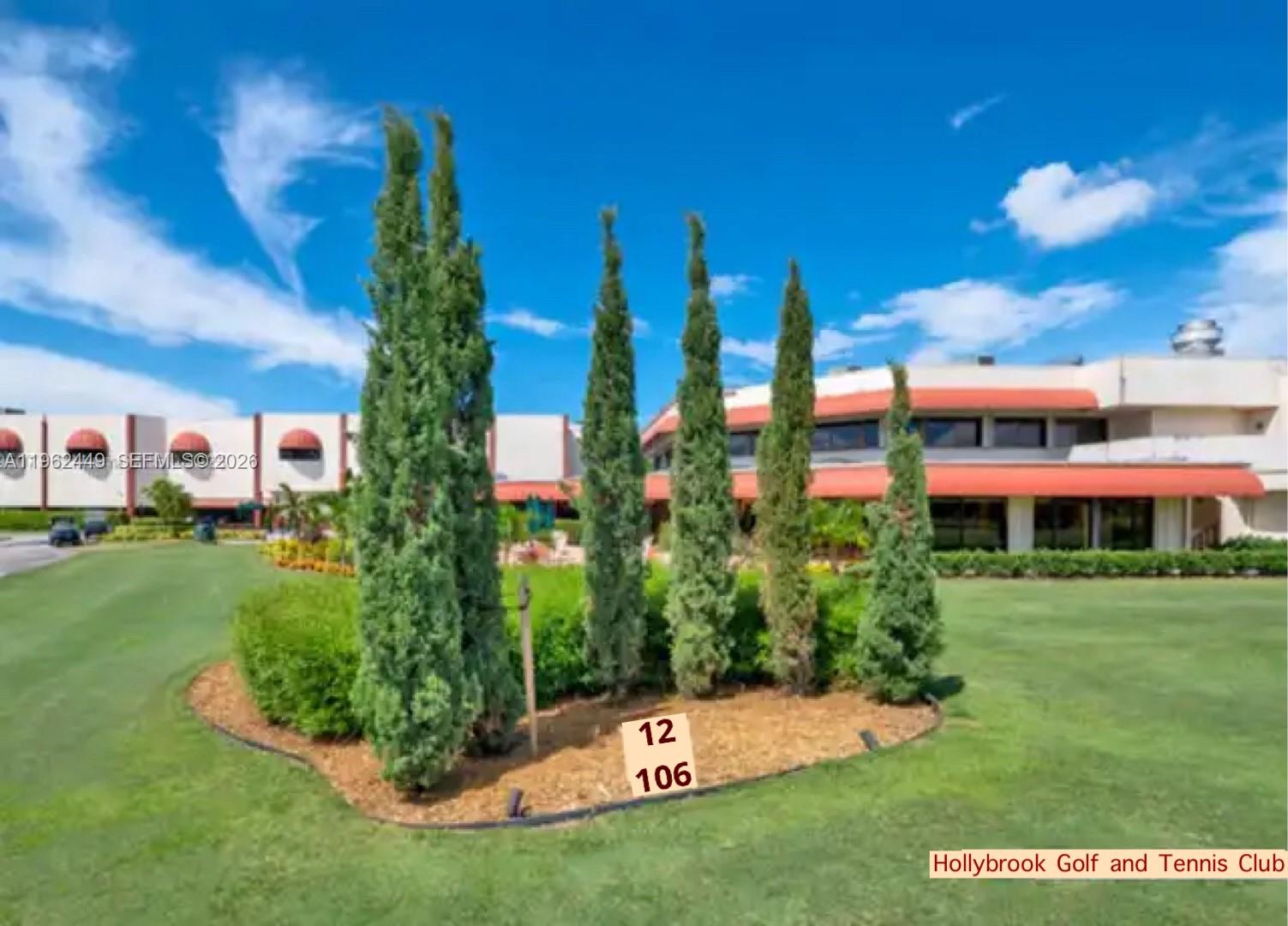 HOLLYBROOK GOLF AND TENNIS - Residential