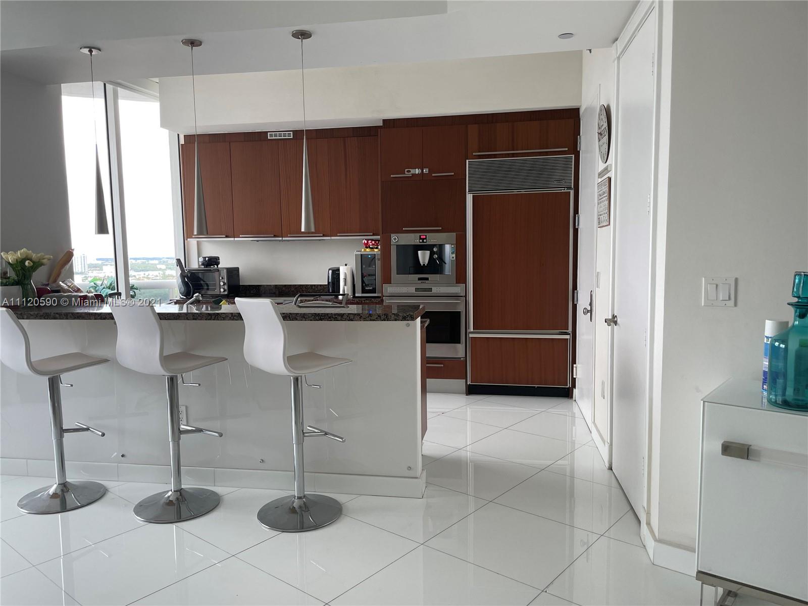 TDR TOWER III CONDO - Residential Lease
