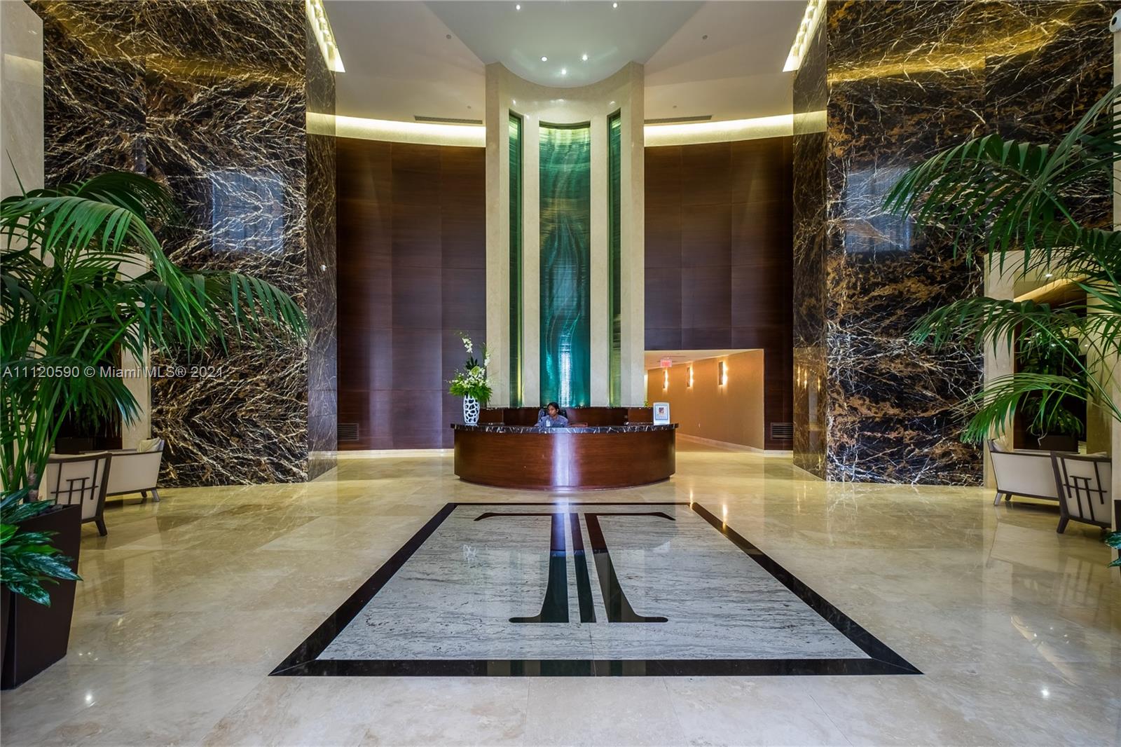 TDR TOWER III CONDO - Residential Lease