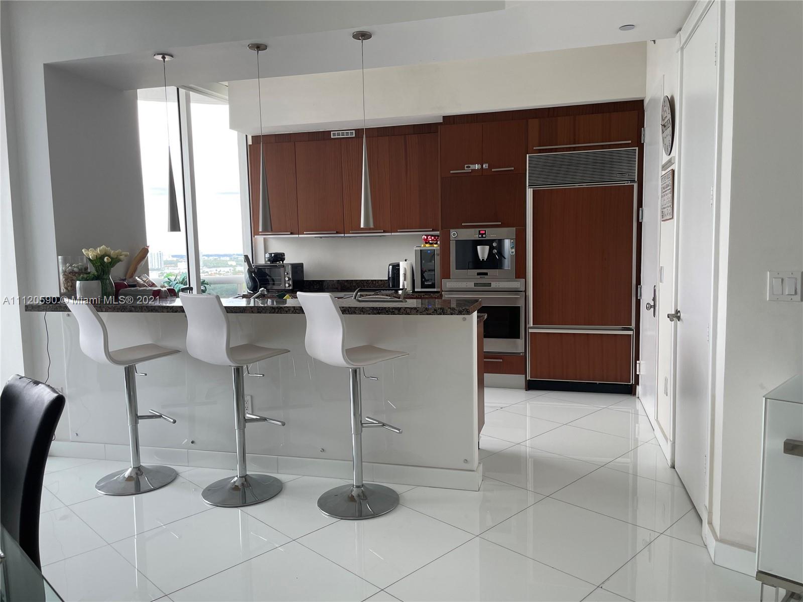 TDR TOWER III CONDO - Residential Lease