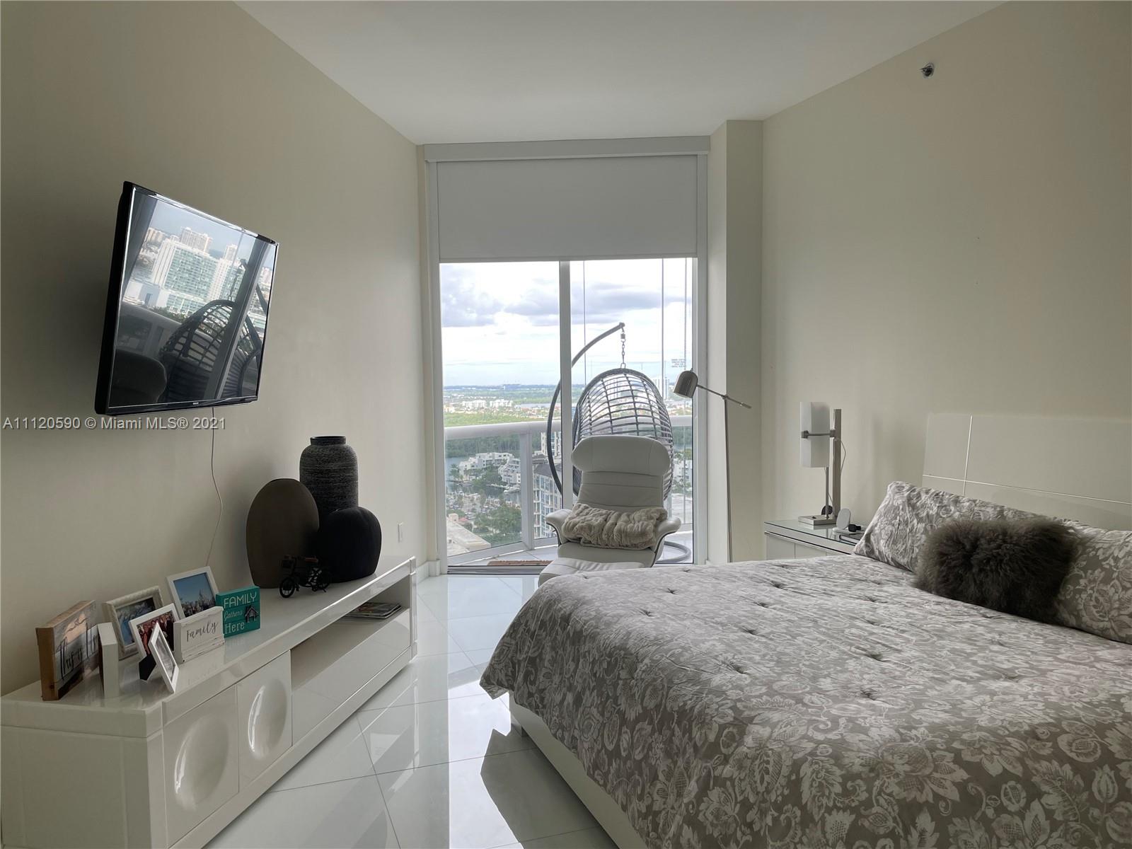 TDR TOWER III CONDO - Residential Lease