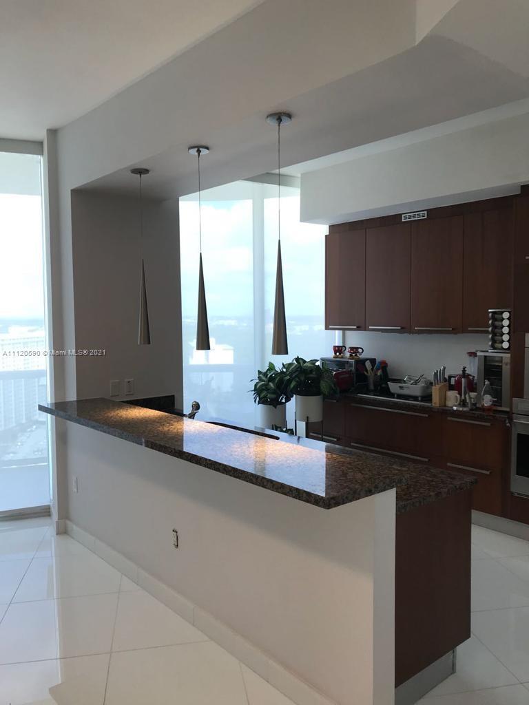 TDR TOWER III CONDO - Residential Lease