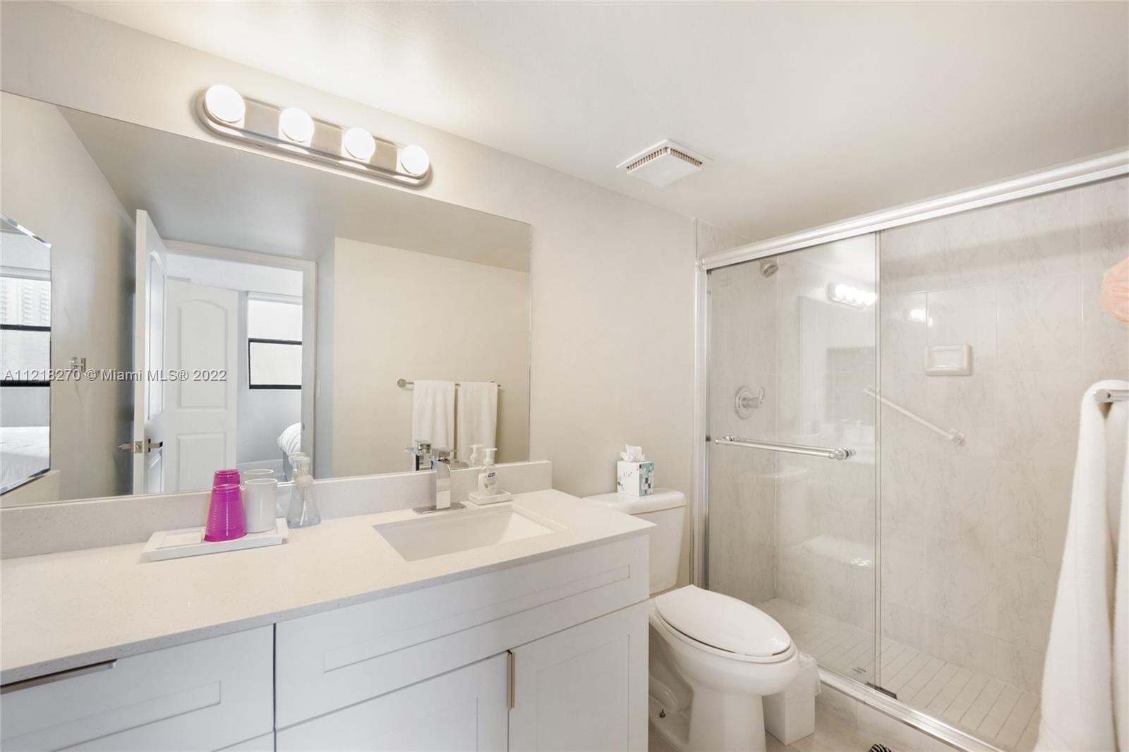 WINSTON TOWERS 600 CONDO - Residential
