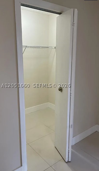 LYNBROOK COURT CONDO PH I - Residential Lease