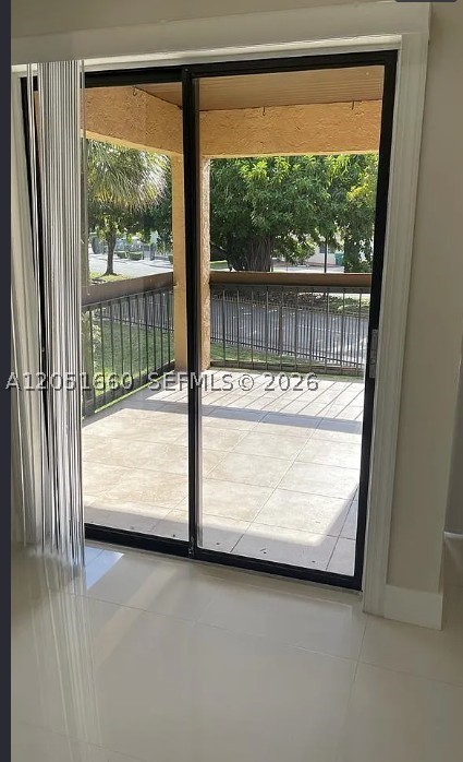 LYNBROOK COURT CONDO PH I - Residential Lease