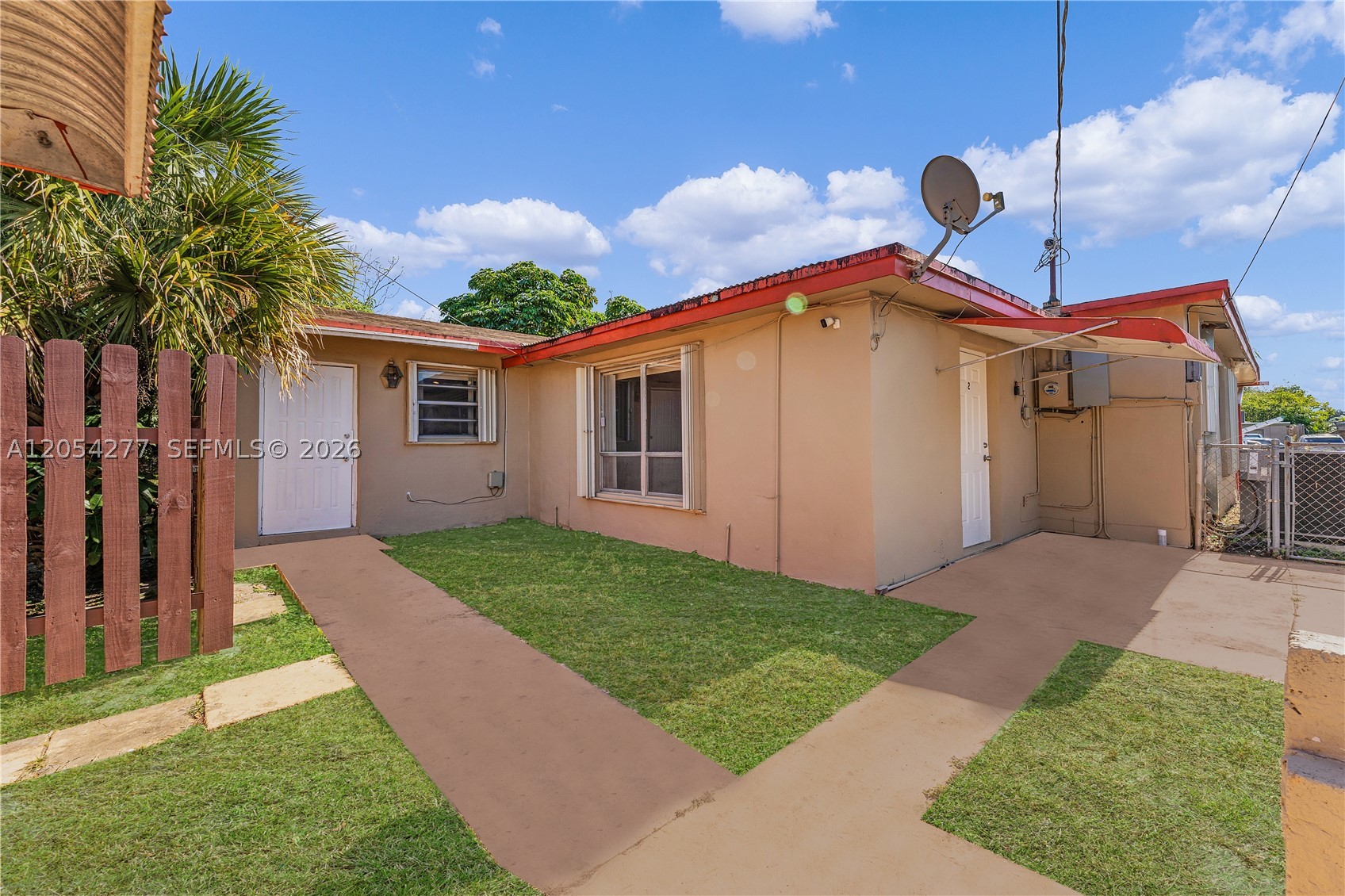 FLAMINGO VILLAGE 1ST ADD - Residential