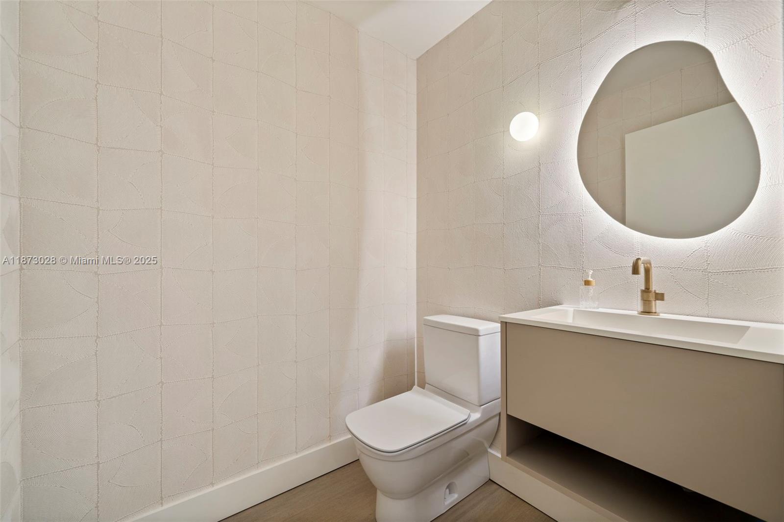 BEACHWALK - Residential Lease