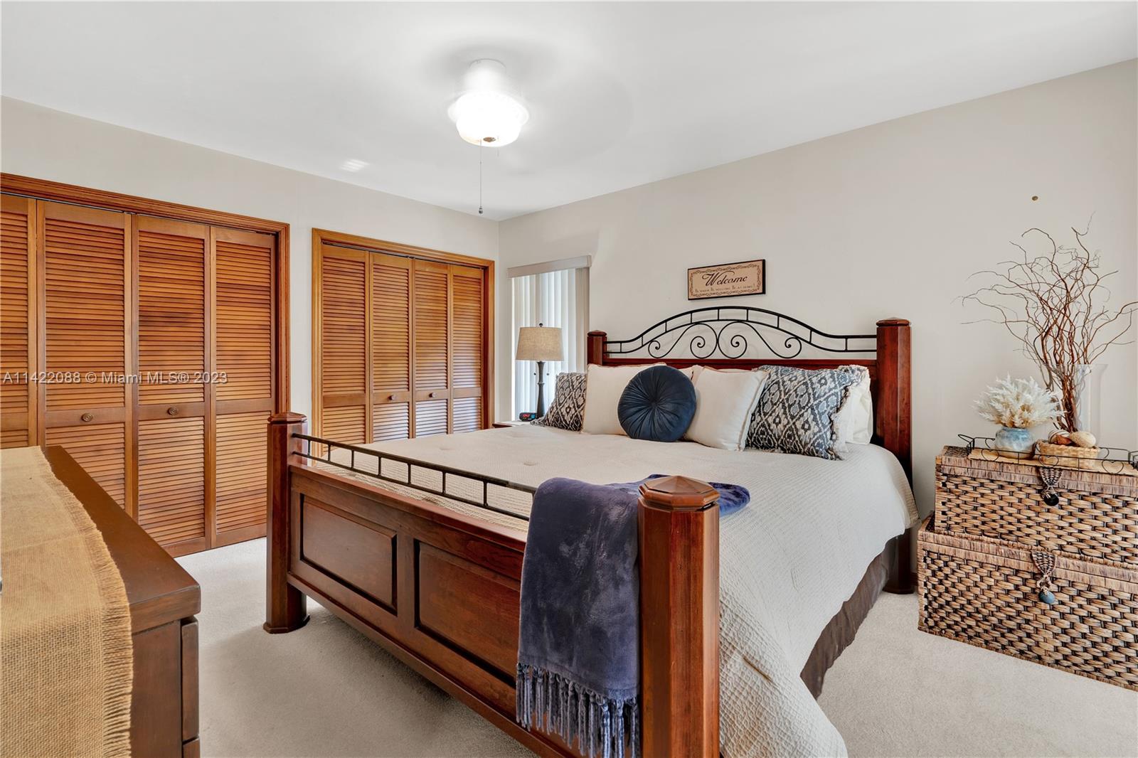 WOODMERE ESTATES - Residential