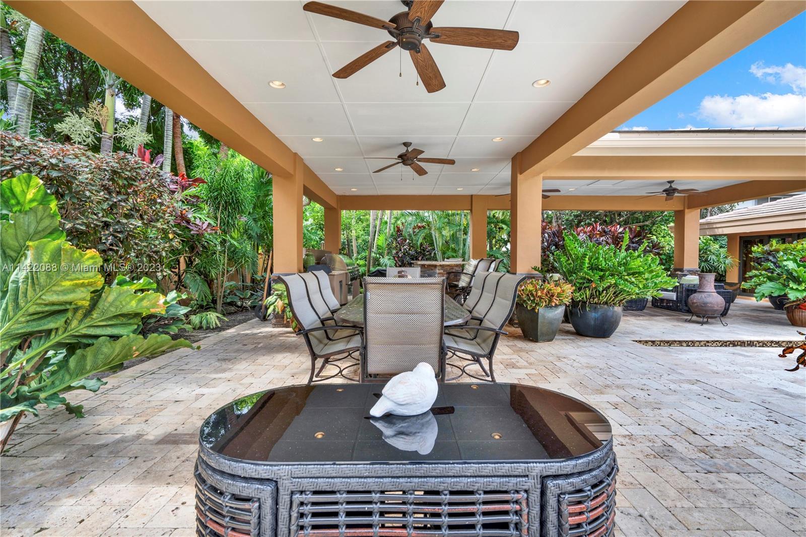 WOODMERE ESTATES - Residential