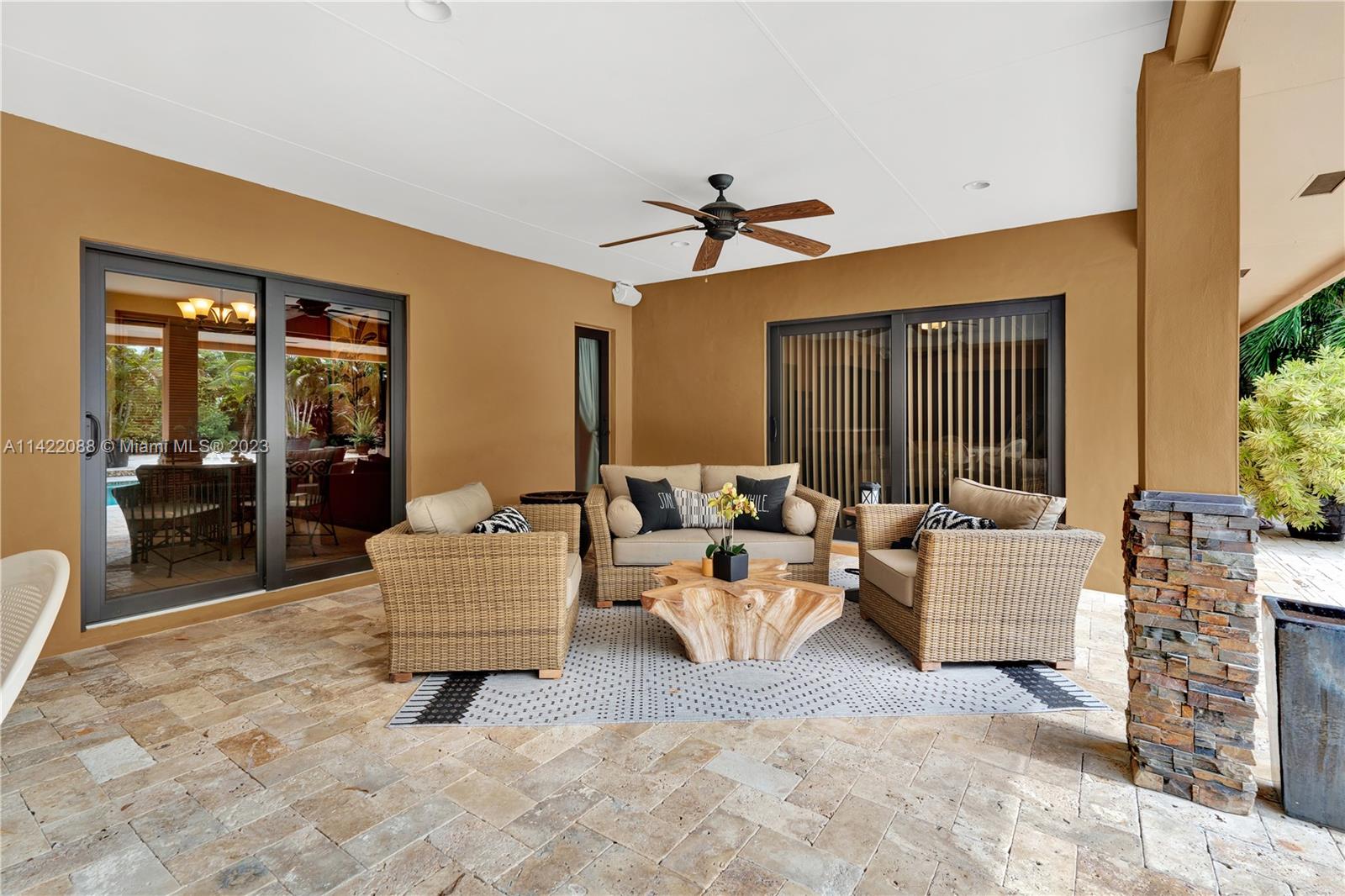WOODMERE ESTATES - Residential