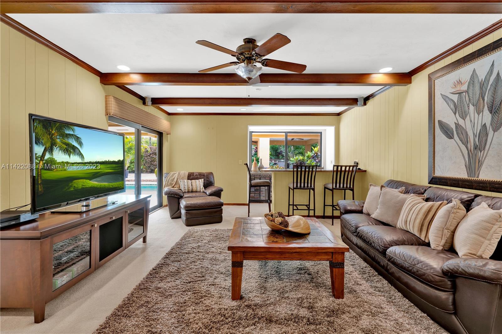 WOODMERE ESTATES - Residential