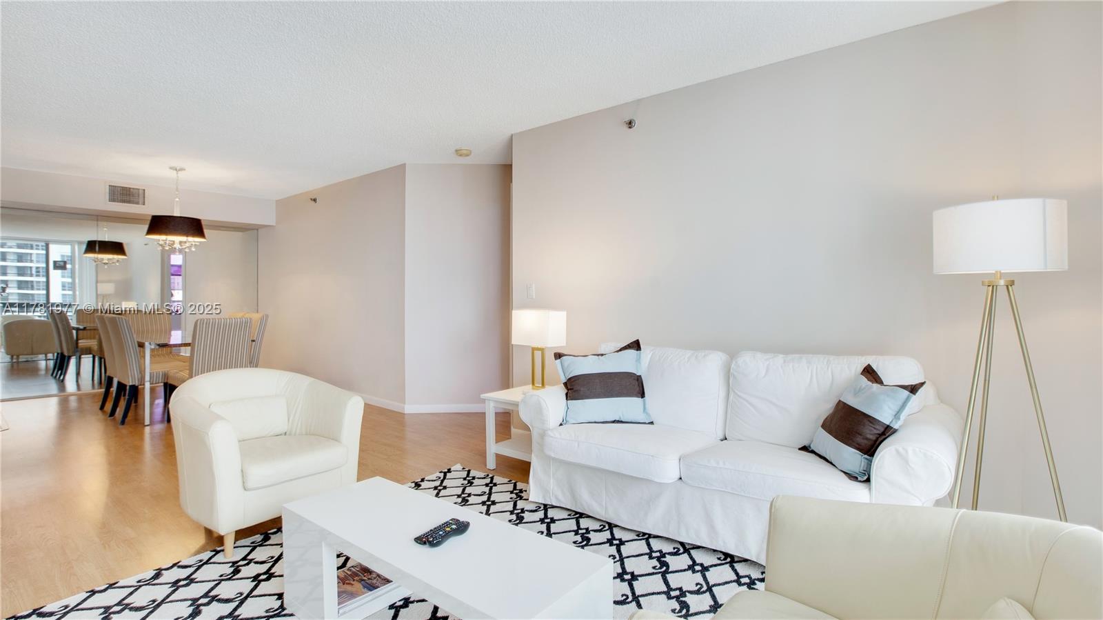 MYSTIC POINTE CONDO NO ON - Residential Lease