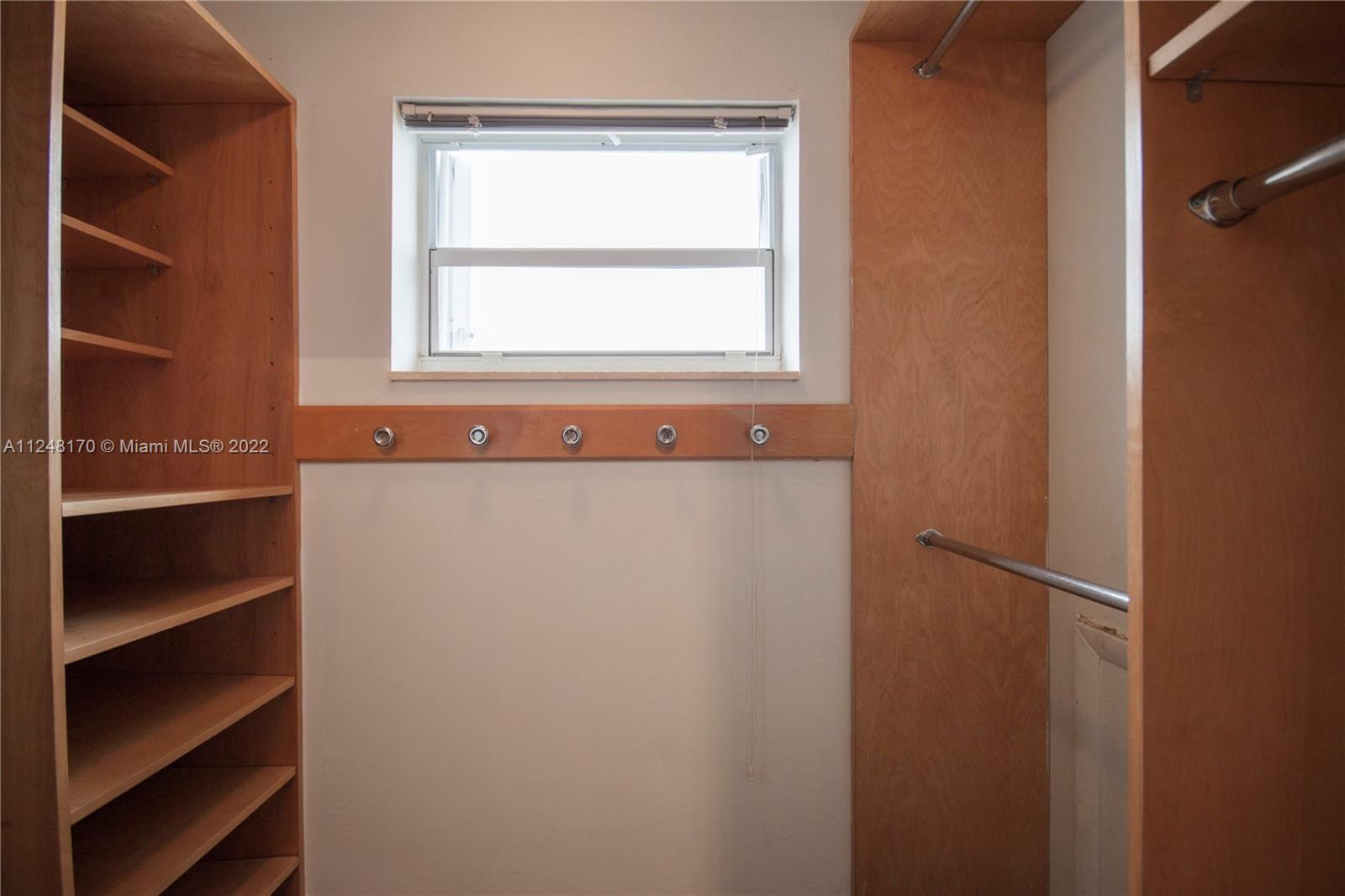 EUCLID EAST CONDOMINIUM - Residential Lease
