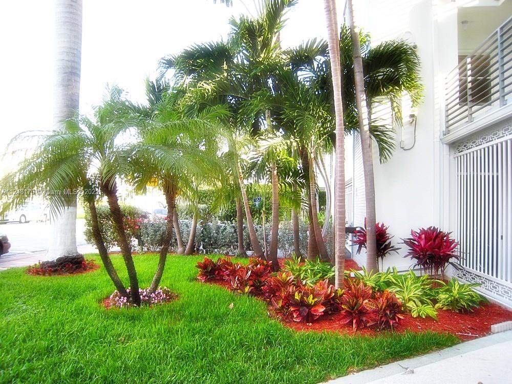 EUCLID EAST CONDOMINIUM - Residential Lease