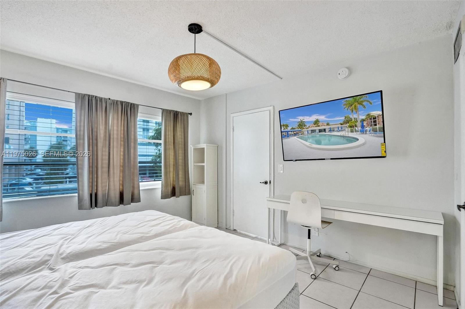ISLE OF PARADISE CO-OP - Residential