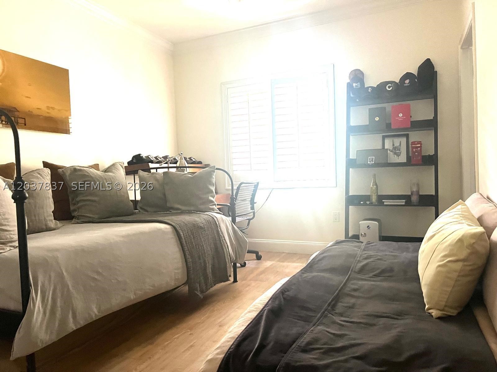 BISCAYNE KEY ESTATES - Residential