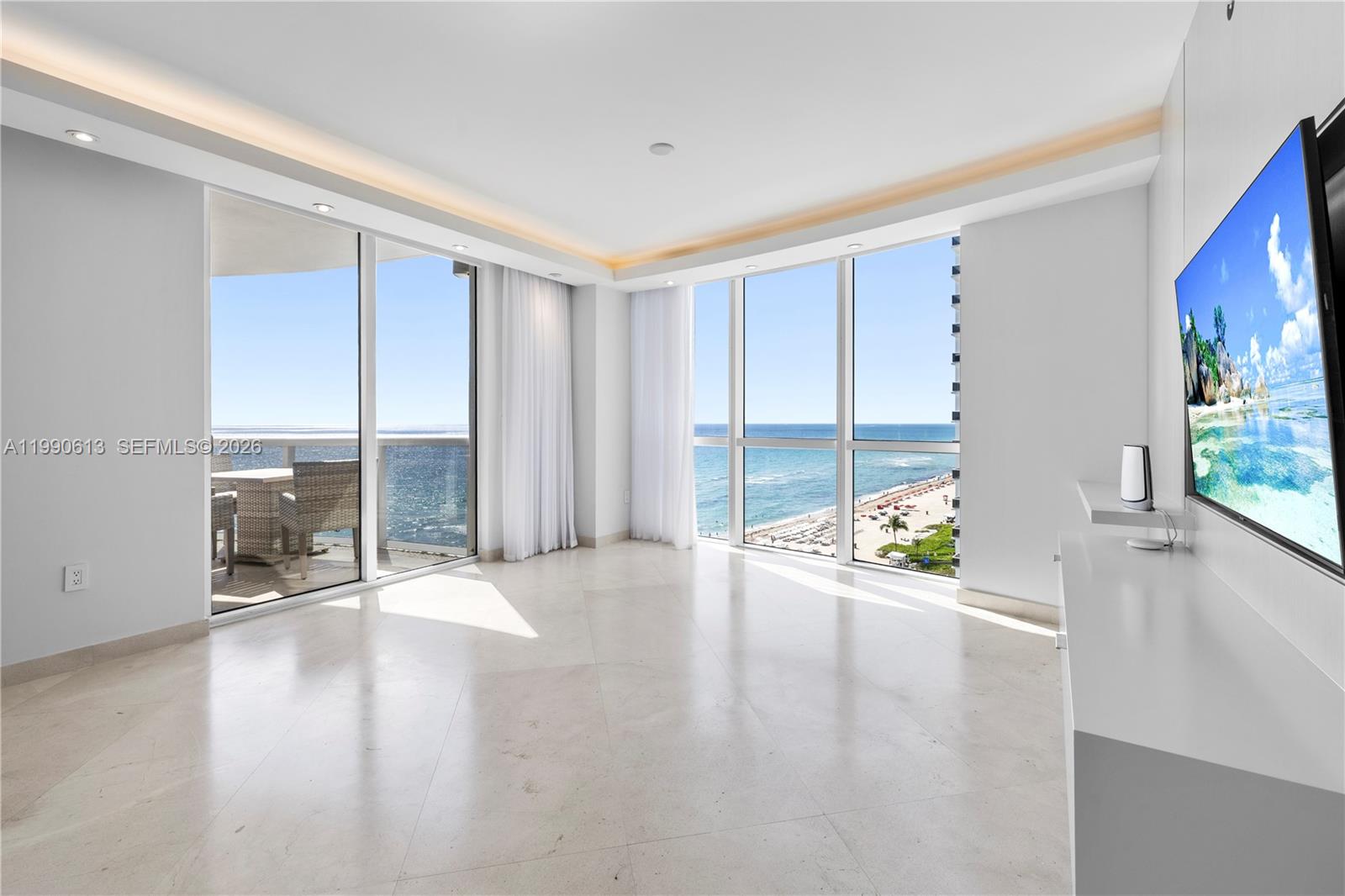 Trump Royale condo - Residential
