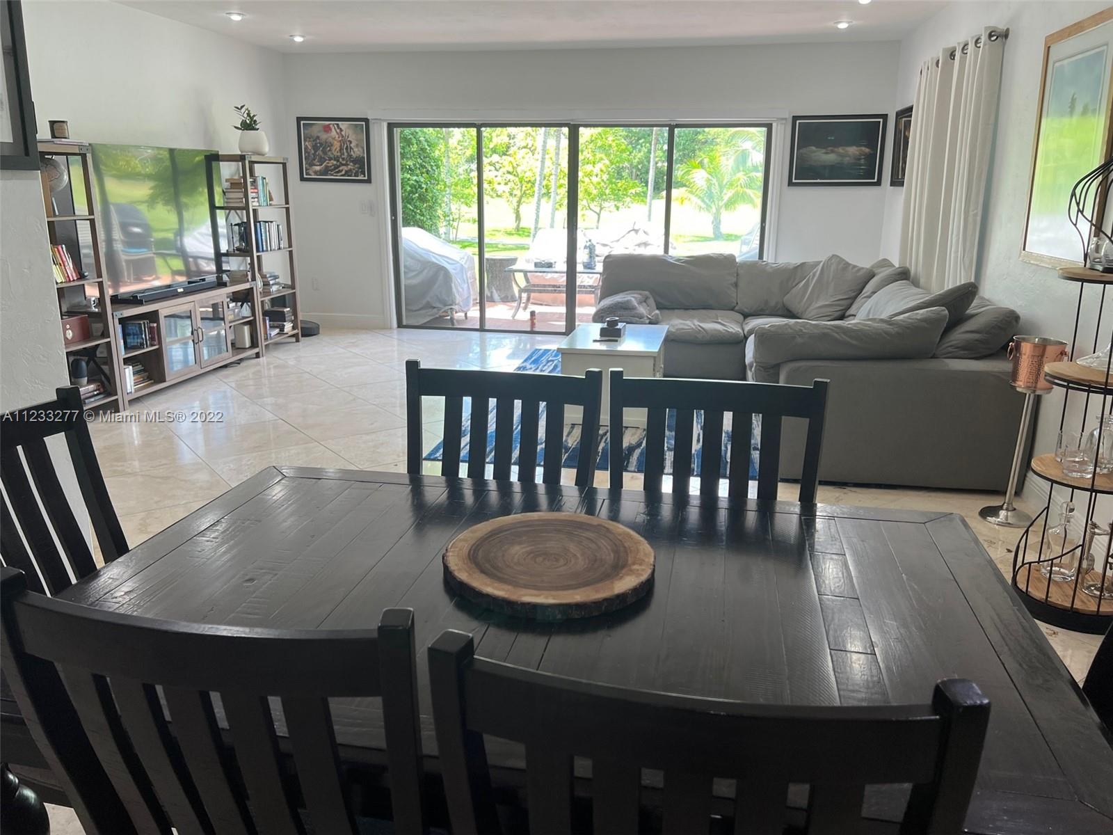 HILLTOP CONDO - Residential