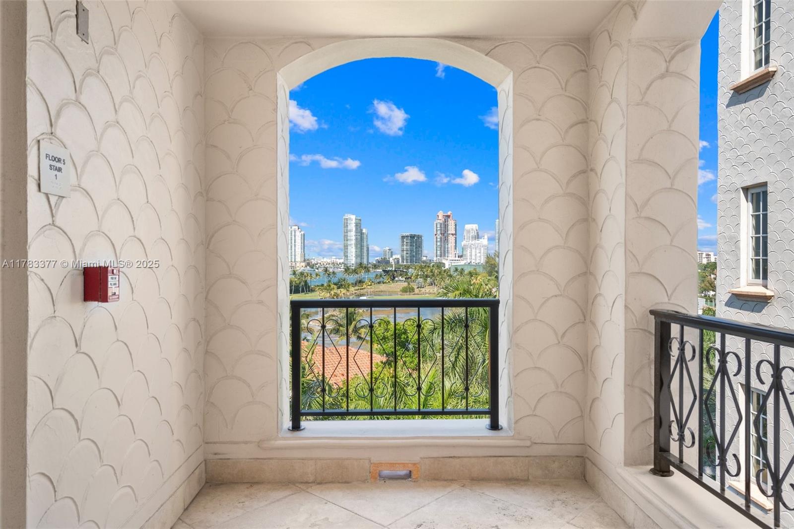 5100 BAYVIEW AT FISHER IS - Residential